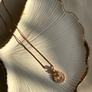 Flower pendant