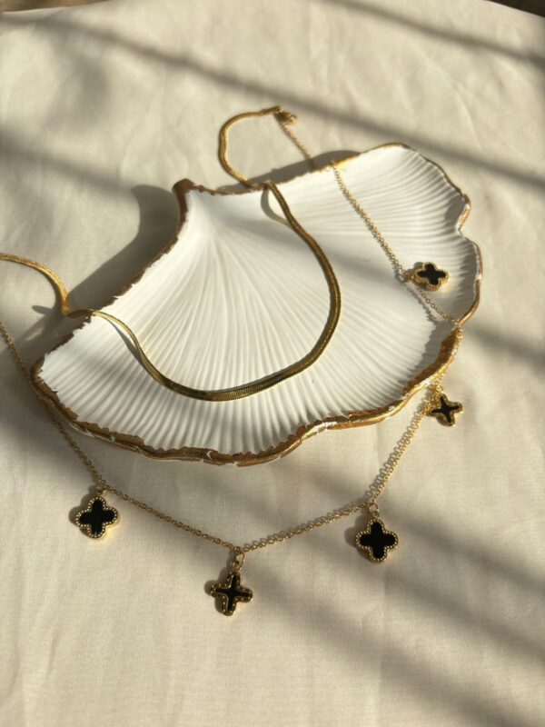Double layer Crover necklace