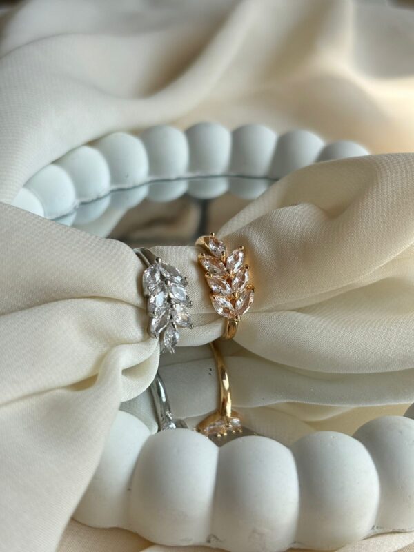 Leaf Stone Ring