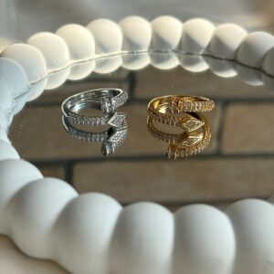 Swarovski design Ring