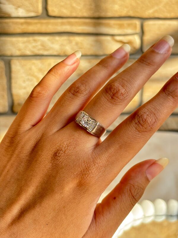 Single Stone Ring - Image 2