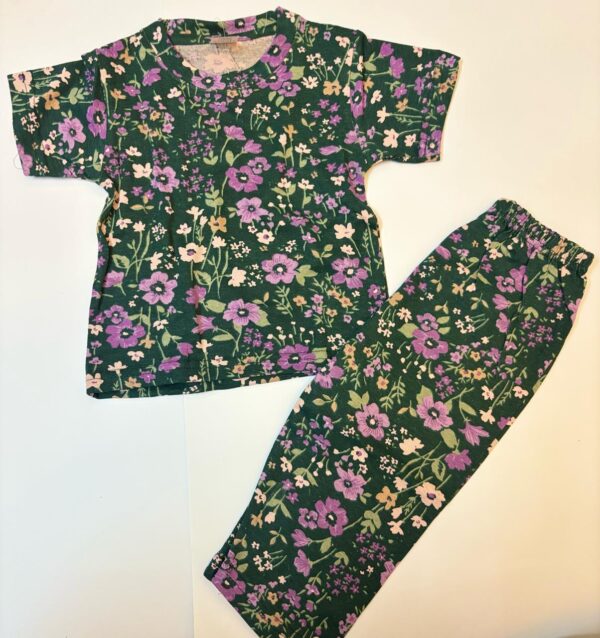 Half Sleeves Nightsuit