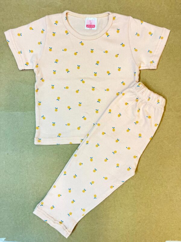 Half Sleeves Nightsuits