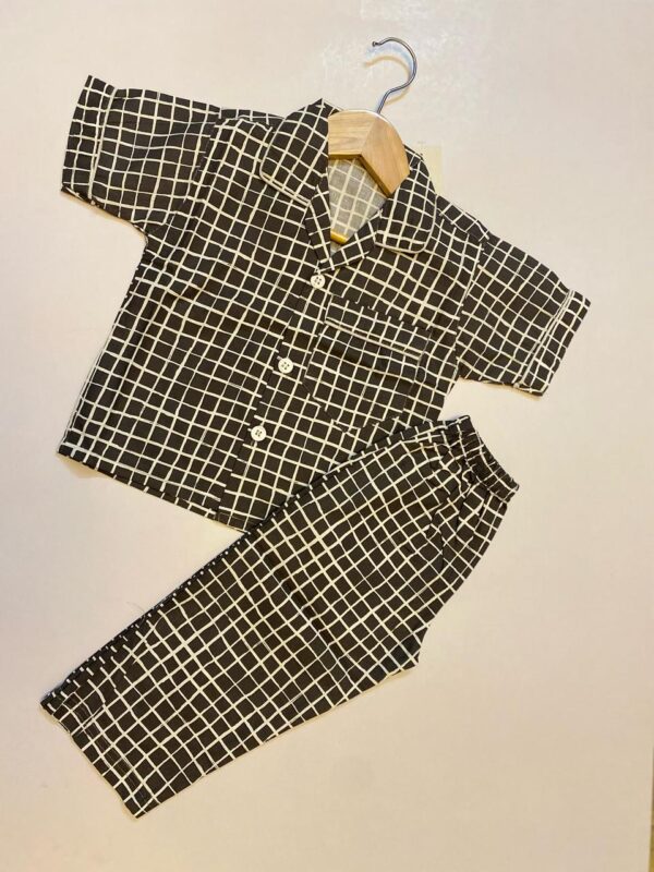 Cotton Half Sleeves Nightsuit