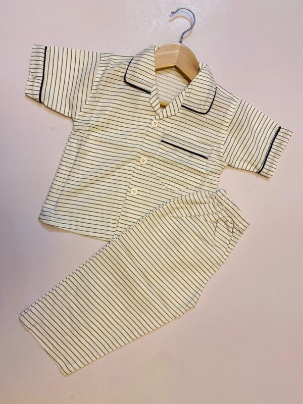 Cotton Half Sleeves Nightsuit