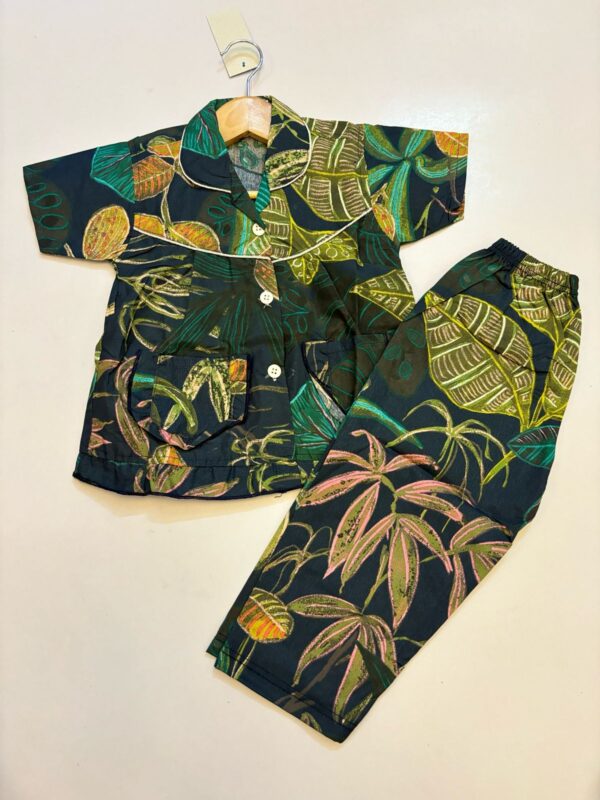 Cotton Half Sleeves Nightsuit