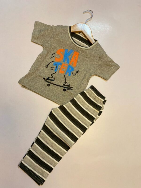 Half Sleeves Nightsuit