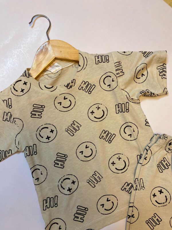 Half Sleeves Nightsuit - Image 2