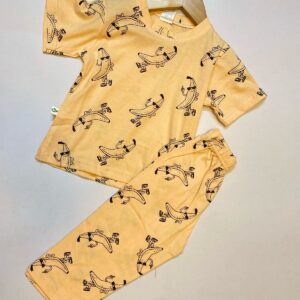 Half Sleeves Nightsuit