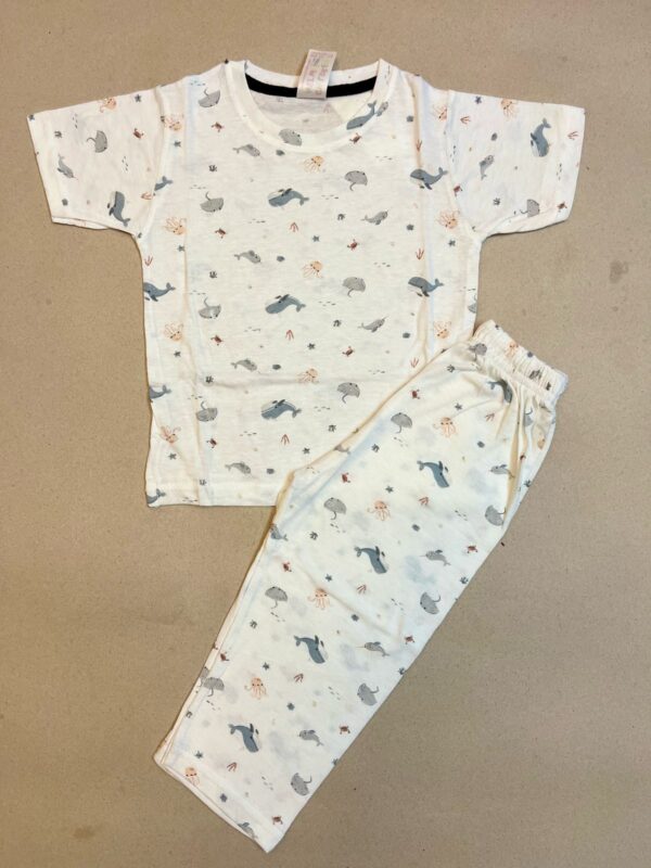 Half Sleeves Nightsuit