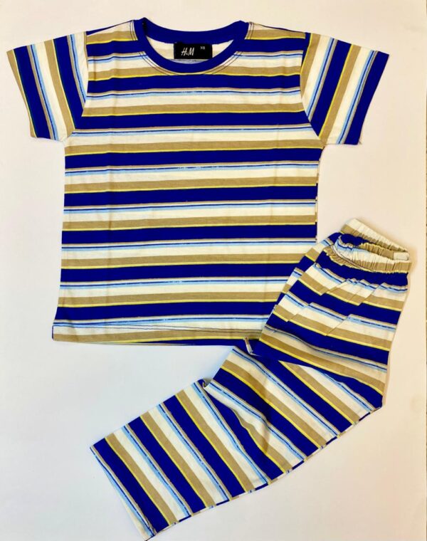 Half Sleeves Nightsuit