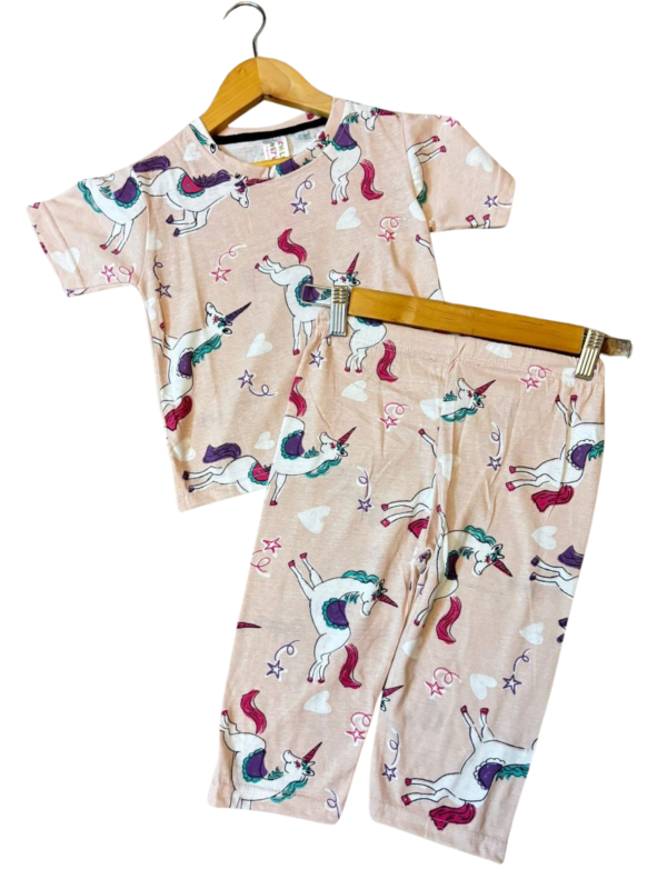 Half Sleeves Nightsuit