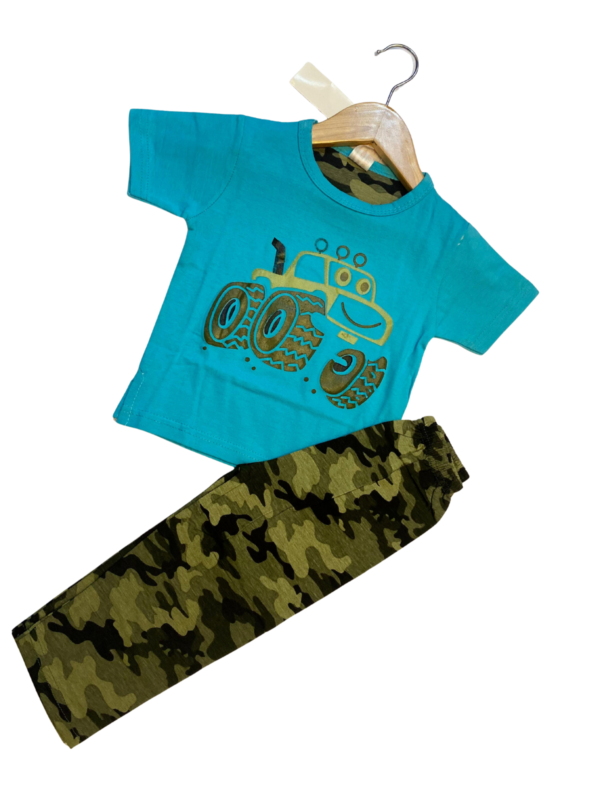 Half Sleeves Nightsuit