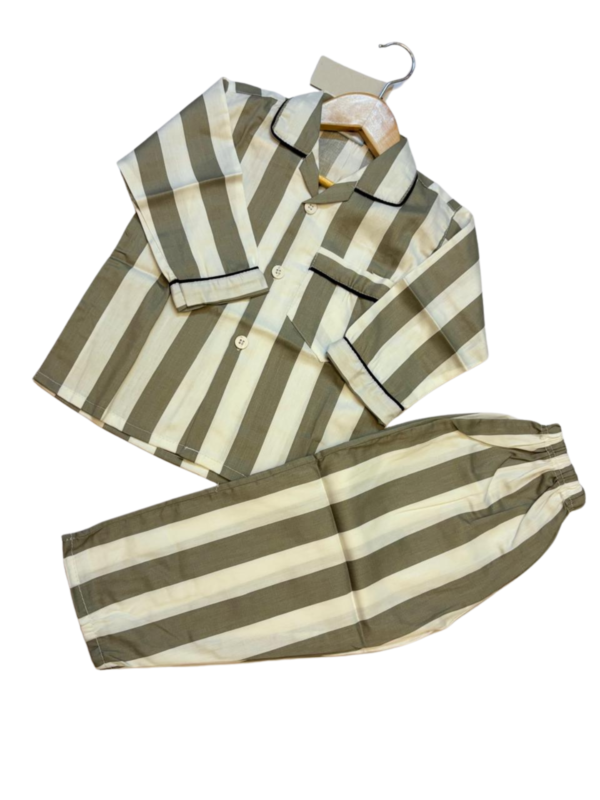Full Sleeves Cotton Nightsuit