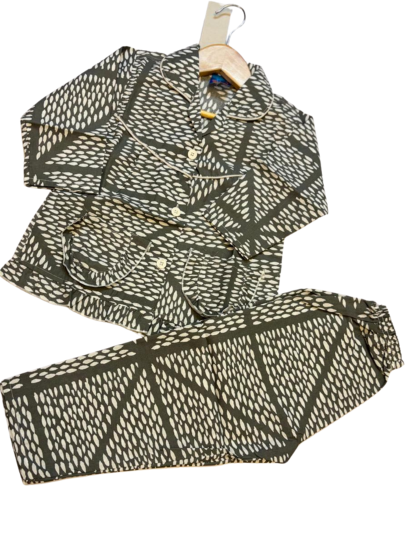 Full Sleeves Cotton Nightsuit