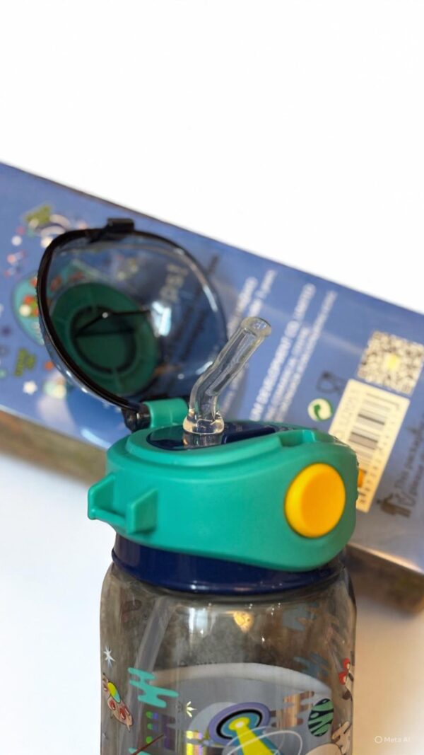 Vest Bottle and Lunchbox - Image 4