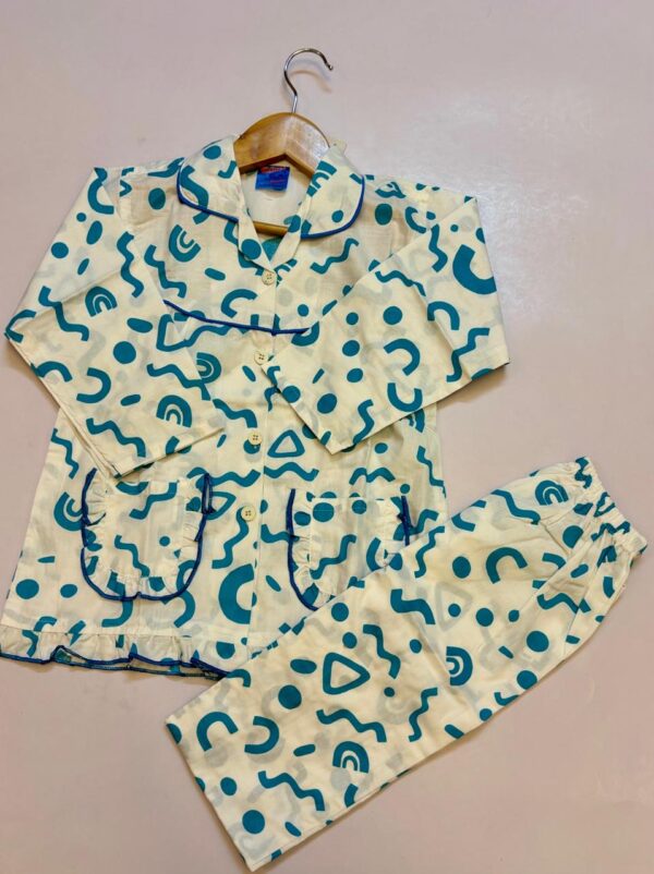 Full Sleeves Cotton Nightsuit